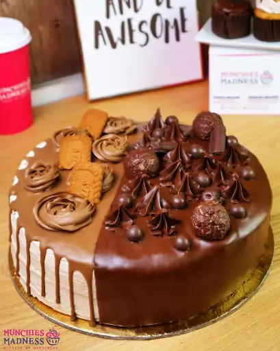 Nutella & Lotus Cake